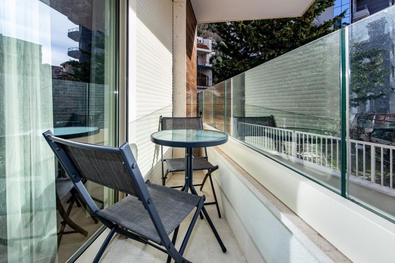 Apartments Lm Residence Rafailovici Exterior photo